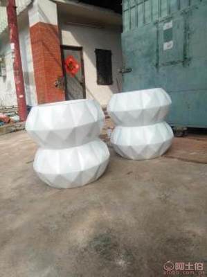 【廣西桂林玻璃鋼菱形幾何花盆定做|廣西桂林菱形幾何花盆生產(chǎn)廠家】豆雙東 - 個體經(jīng)營 - 熱賣促銷