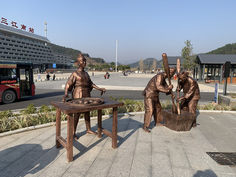 玻璃鋼雕塑 廣西地區的藝術與工藝之光